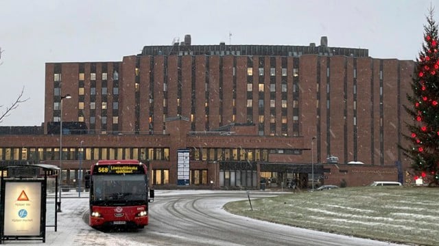 Busshållplats vid Löwenströmska sjukhuset.