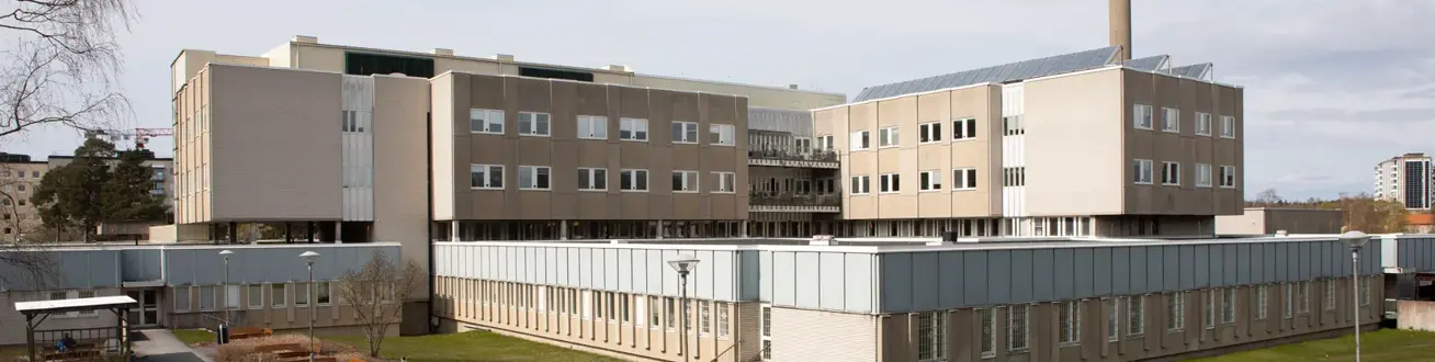 Utemiljöbilder på Jakobsbergs sjukhus.