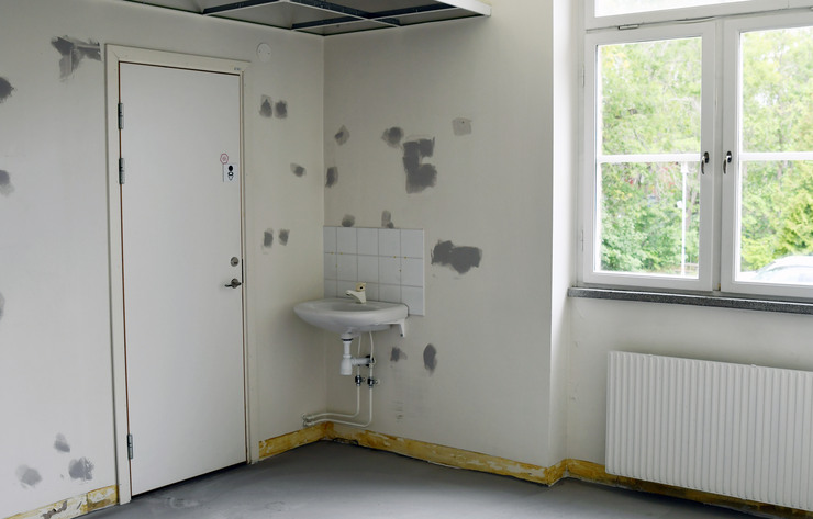 Lokaler på barnmottagningen vid Norrtälje sjukhus under pågående ytskiktsrenovering.