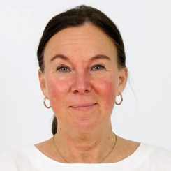 Locums medarbetare Camilla Mårtensson.