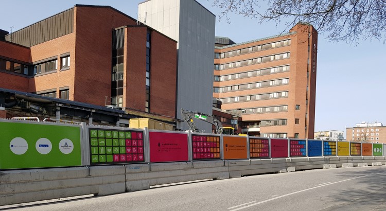 Bilden visar exempel på monterade skyltar vid Sankt Göransgatan