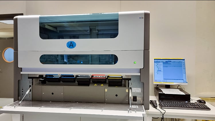 Ett analysinstrument på Karolinska Universitetssjukhuset. 