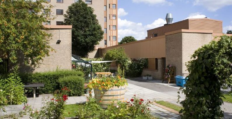 Park vid Dalens sjukhus.