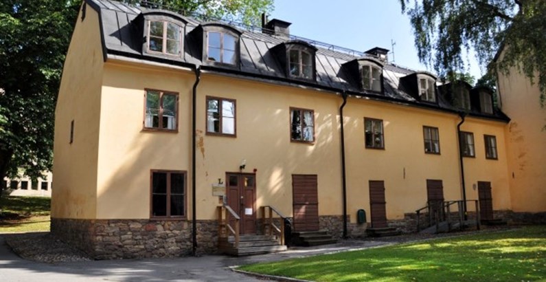 Exteriör gammalt hus på Hantverkargatan