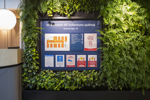 Inomhusskylt välkommen till Sollentuna sjukhus